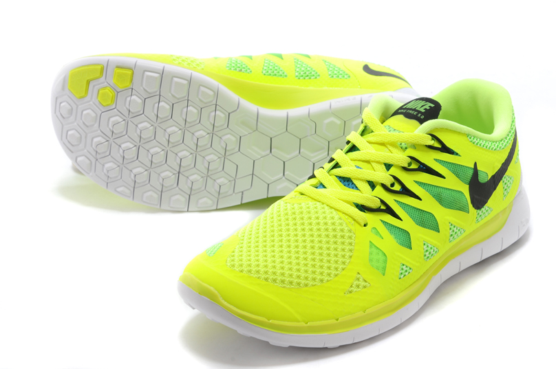 Nouveau Nike Free 5.0 plus hommes verts noirs de chaussures de course blanc (2)